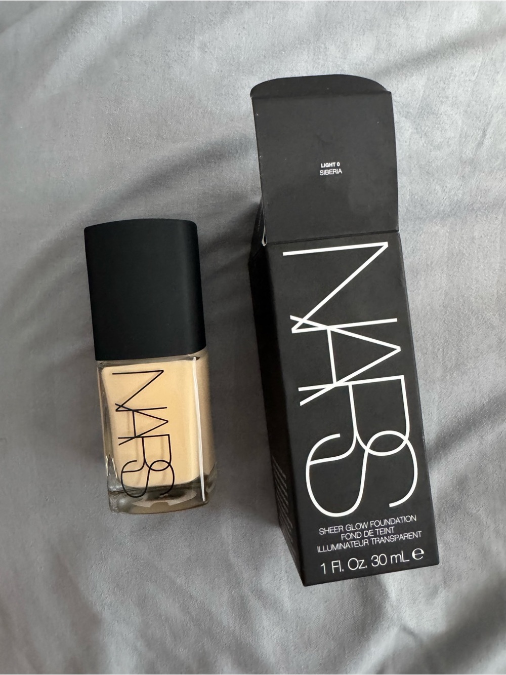 NARS Sheer Glow Foundation - Light 6 Siberia